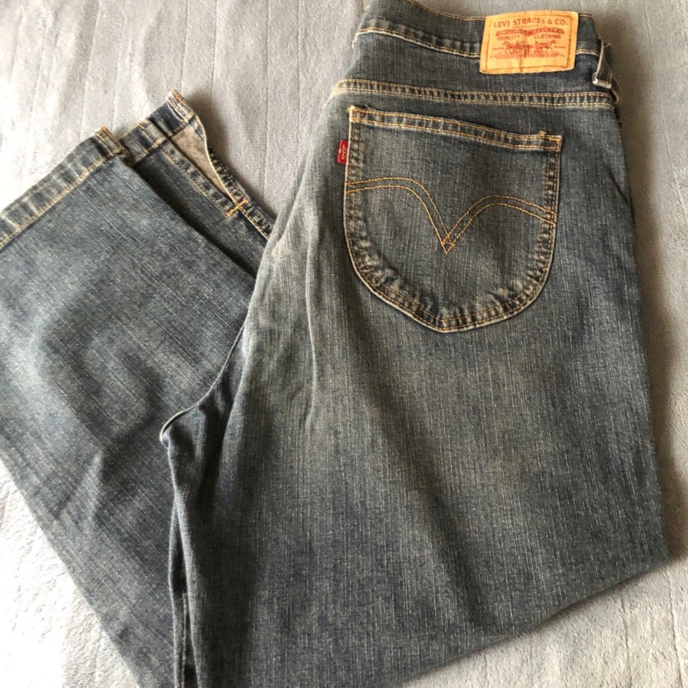 Levi’s Classic Capris